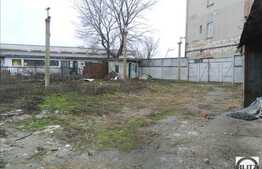 Inchiriere hala 300 mp, curte 400 mp, zona Clujana, 10 locuri de parcare