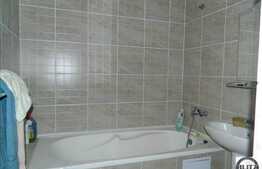 Inchiriere hala 300 mp, curte 400 mp, zona Clujana, 10 locuri de parcare