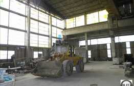 Spatiu generos cu pozitionare strategica! Zona cu specific industrial!