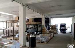 Spatiu industrial 850 mp, plus cladire de birouri 80 mp. Acces tir!