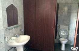 Spatiu industrial 850 mp, plus cladire de birouri 80 mp. Acces tir!