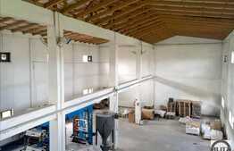 Spatiu industrial 850 mp, plus cladire de birouri 80 mp. Acces tir!