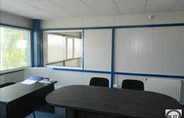 400 mp, Hala, showroom, birouri si un teren 2200 mp betonat. Acces tir