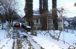 Vanzare teren cu casa demolabila, 709 mp, front de 16.5 ml, zona Gheorghe Doja