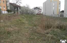 Teren de vanzare, 1432 mp, front de 38 ml, ideal pentru constructia unui bloc!