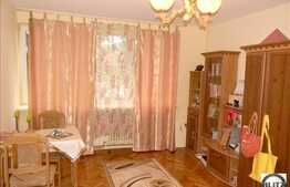 Vanzare apartament cu 1 camera decomandat 35.5 mp. Zona linistita!