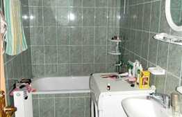 Vanzare apartament cu 1 camera decomandat 35.5 mp. Zona linistita!