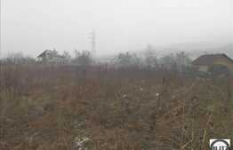 Teren de vanzare, 800 mp, zona linistita, utilitati la front!