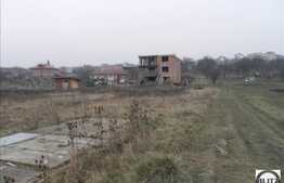 Teren in Borhanci, 600 mp cu front 25 ml. Utilitatile la 100 ml