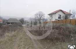 Teren de vanzare, in zona Borhanci, 1500 mp si front de 23 ml