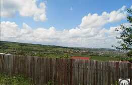 Vanzare teren 903 mp, front 11.37 ml, cu priveliste, toate utilitatile la front