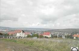 Teren de vanzare, 540 mp, front 22 ml, cu utilitati la 100 m, zona Borhanci!