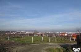 Teren de vanzare, 908 mp, 63,5 front stradal, zona Becas!