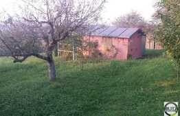 Teren de vanzare, 750 mp, front 25 ml, zona linistita de case