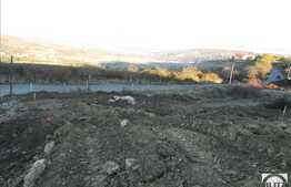 Teren de vanzare cu PUZ si PUD, 360 mp, front 15 ml, zona linistita de case/vile