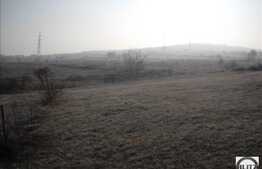 Mult soare pe 1630 mp de teren!