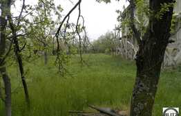 Teren de vanzare, cu POT de 35%, CUT 0.9 si PUZ. 600 mp cu utilitati la 10 ml!