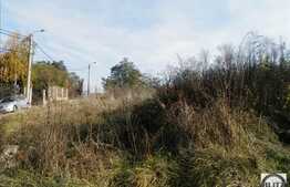 Vanzare teren 800 mp, 22 ml front stradal, zona linistita! Utilitati la front!