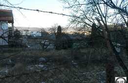 Teren 500 mp, front 20 ml, zona linistita! Ideal pentru o cladire de birouri!