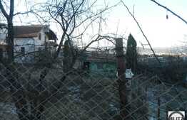 Teren 500 mp, front 20 ml, zona linistita! Ideal pentru o cladire de birouri!