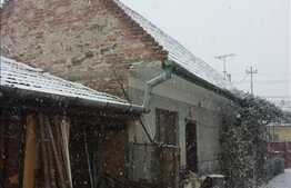 Vanzare teren in cartierul Bulgaria, 800 mp cu front la strada principala 15 ml