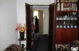 De vanzare apartament 3 camere, semidecomandat, 60 mp utili, zona Piata Hermes