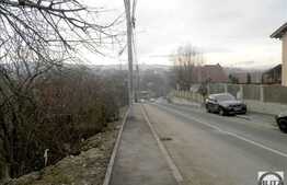 Teren 1900 mp, front 31 ml, zona Macesului, utilitatile la front, acces asfaltat