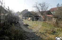 Teren de vanzare, 900 mp cu front stradal de 17 m, toate utilitatile pe teren!