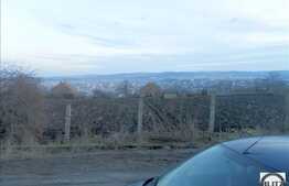 Teren cu casa demolabila 316 mp, front 15 ml, cu panorama, POT-ul 35 %,  CUT 0.9