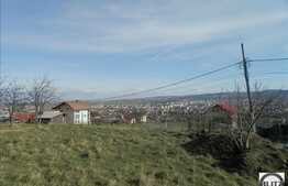 Teren de vanzare, 667 mp si front de 20 ml, ideal pentru constructia unei case!