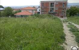 Teren 1000 mp, zona linistita de case si vile