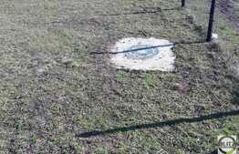 Teren 1600 mp, utilitati in zona, front 18 ml, in zona linistita de case