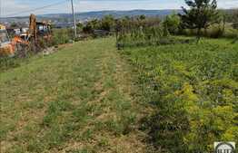 Vanzare teren 1050 mp, panorama deosebita, zona linistita de case si vile