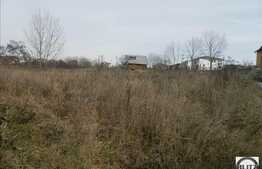 Teren de vanzare in zona linistita, 620 mp cu front la 2 strazi!