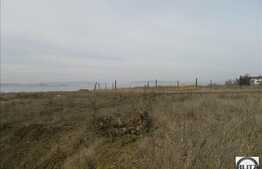 Teren de vanzare in zona linistita, 620 mp cu front la 2 strazi!