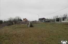 Teren de 500 mp, ideal pentru duplex, zona linistita!