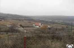 Teren de 500 mp, ideal pentru duplex, zona linistita!