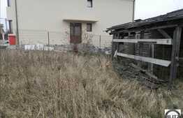 De vanzare 800 mp teren, front de 17 ml, POT 35%, PUZ si PUD