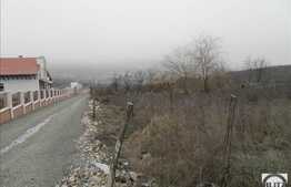 De vanzare teren in zona de case, 2300 mp cu front la 2 strazi!