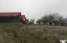 Teren cu casa demolabila, 1700 mp, front 20 ml, toate utilitatile