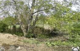 Teren de vanzare 600 mp, front 24 ml, cu priveliste deosebita, POT 35 % CUT 0.9