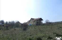 Teren de vanzare, 1000 mp, cu front stradal de 30 ml, ideal pentru o casa!