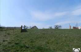 Teren de vanzare, 1000 mp, cu front stradal de 30 ml, ideal pentru o casa!
