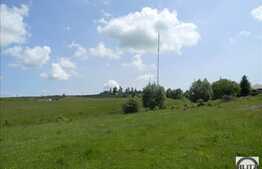 Vanzare teren 1488 mp, zona linistita de case/vile