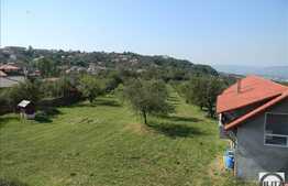 Vanzare teren, 5500 mp, zona linistita! Extras de Carte Funciara!