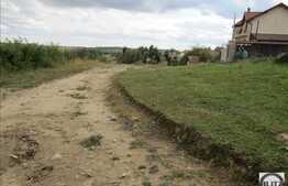 Vanzare teren 1014 mp, utilitati la front, zona linistita!