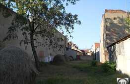 Zona cu potential in centru!
