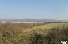 Teren 17471 mp, front 113 ml la 25 km de Cluj-Napoca!