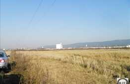 Teren 17471 mp, front 113 ml la 25 km de Cluj-Napoca!