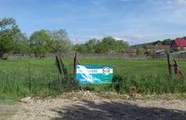 Teren in Gilau, pentru constructie casa, zona linistita!!!